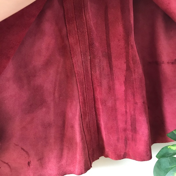 Vintage - Raspberry suede A-Line Red Skirt with Button Detail - Picture 4 of 4